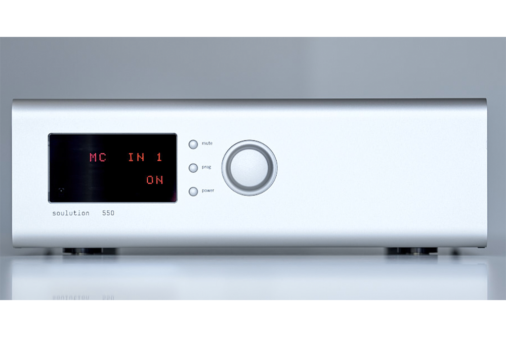 Soulution 550 Phono Stage • Scott Walker Audio